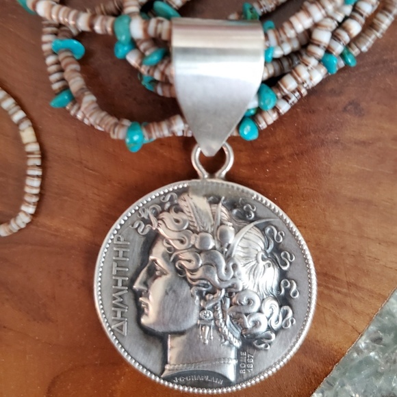 🛑SOLD🛑Beautiful Large Sterling Roman Pendant - Picture 2 of 4